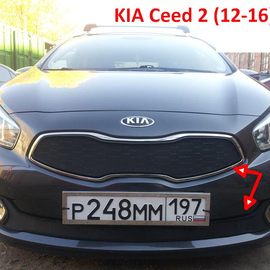 Накладка-сетка решётки радиатора KIA Ceed 2 (12-16) чёрная